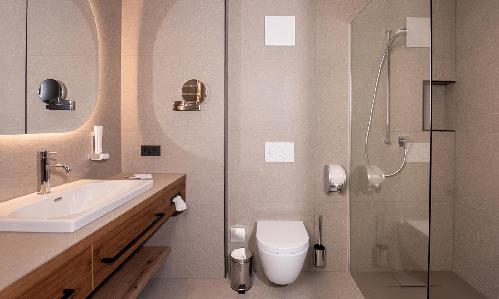 Hotel Koeniggut Wals-Siezenheim Екстериор снимка