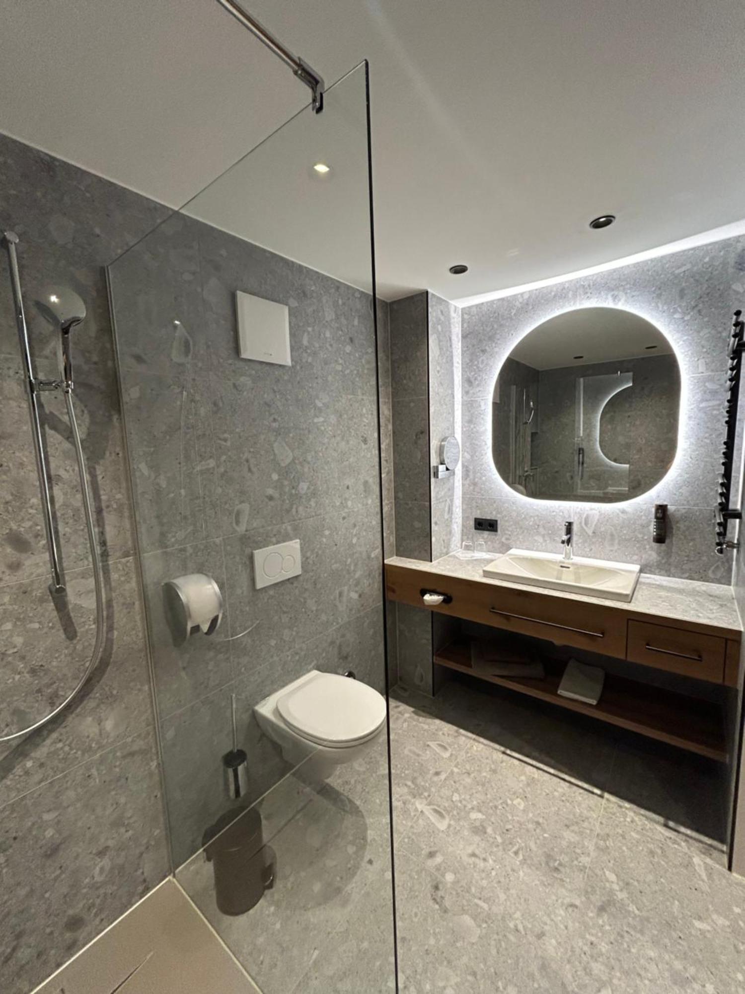 Hotel Koeniggut Wals-Siezenheim Екстериор снимка